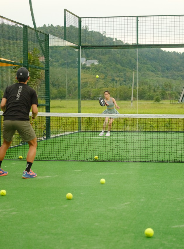 Private padel training at Padé