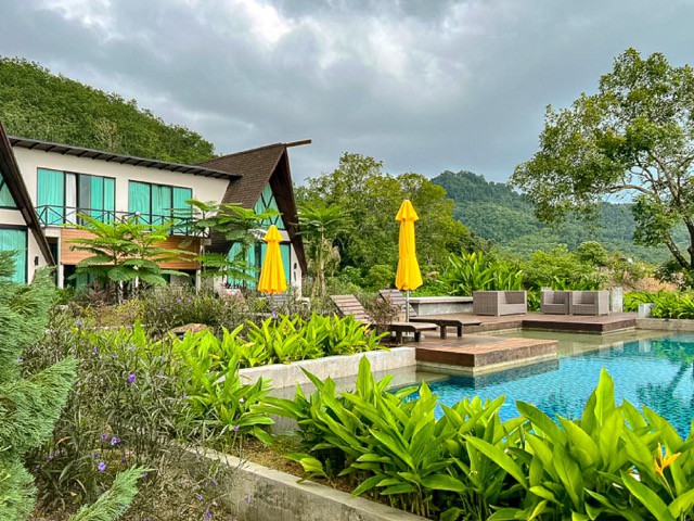Pool View Villa